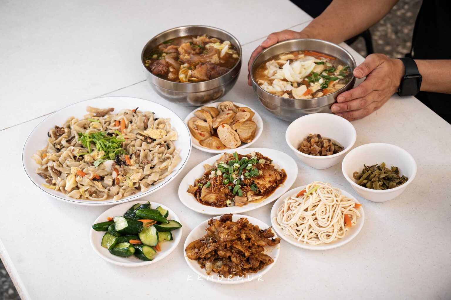 【彈芽麵】手工麵條極Q彈，份量大到一人份兩人飽｜台北北投美食推薦｜捷運石牌站小吃(菜單) - 老K嘴一下