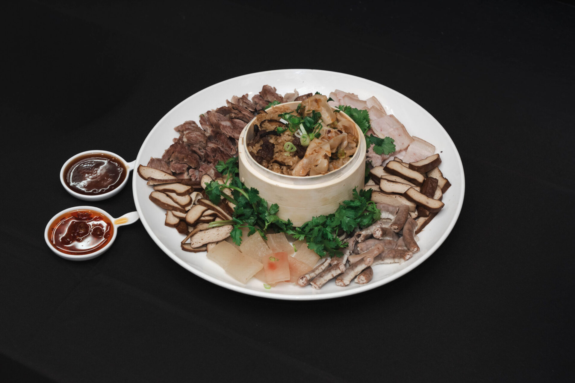 這張圖片的 alt 屬性值為空,它的檔案名稱為 %E9%91%AB%E9%AE%AE%E9%AD%9A%E6%B9%AF2-1920x1280.jpg